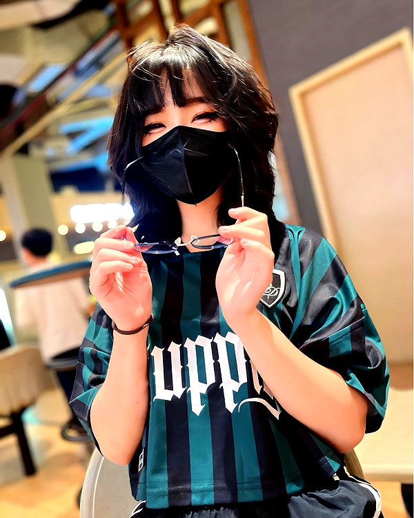 kitsunee.___ instagram image archive image