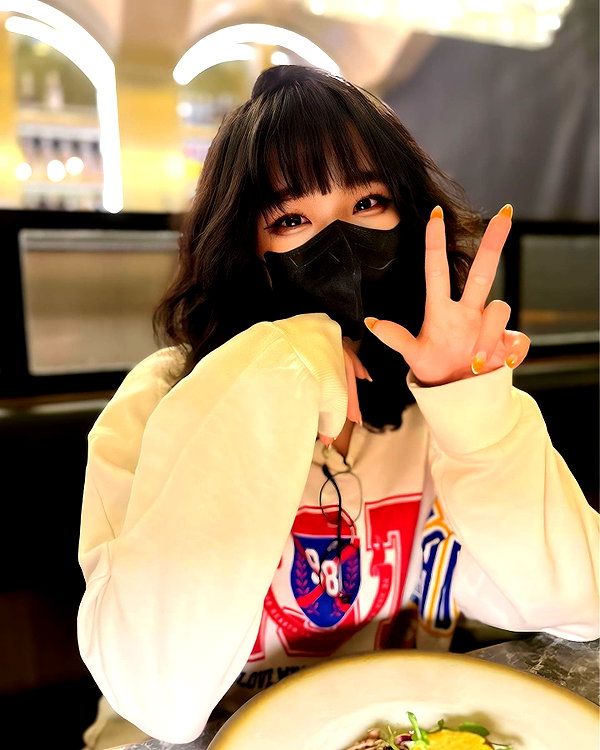 kitsunee.___ instagram image archive image