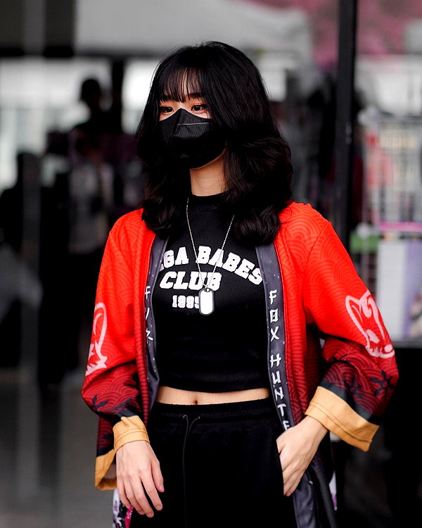kitsunee.___ instagram image archive image