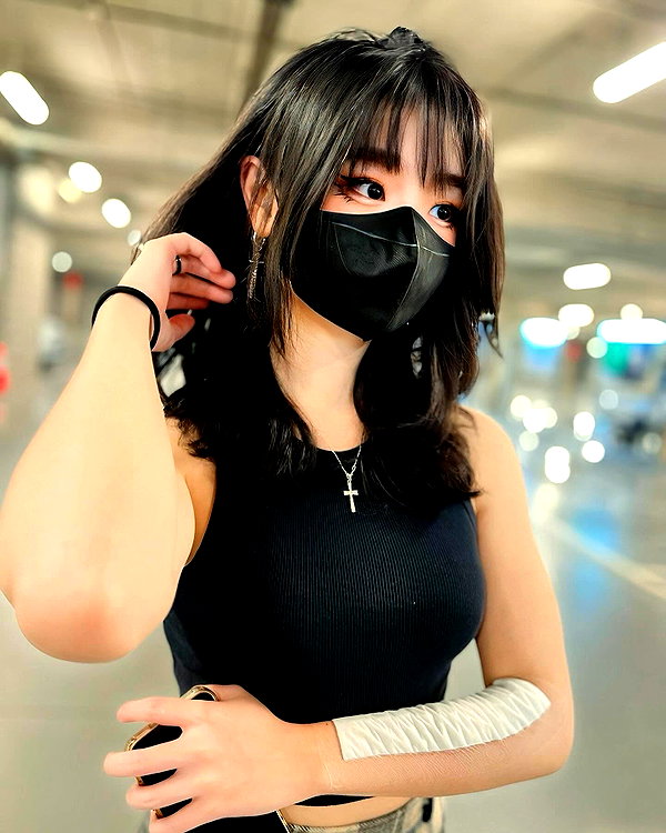kitsunee.___ instagram image archive image