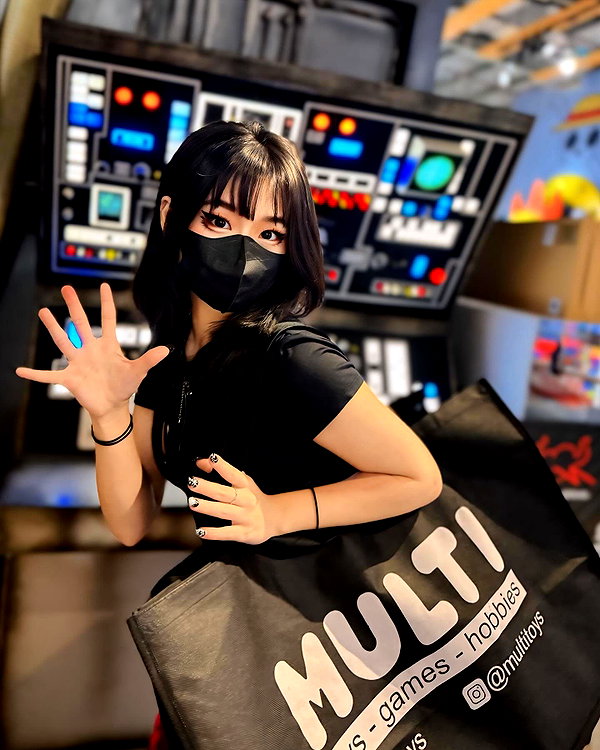 kitsunee.___ instagram image archive image