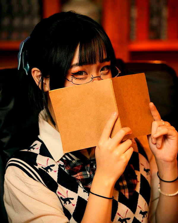 kitsunee.___ instagram image archive image