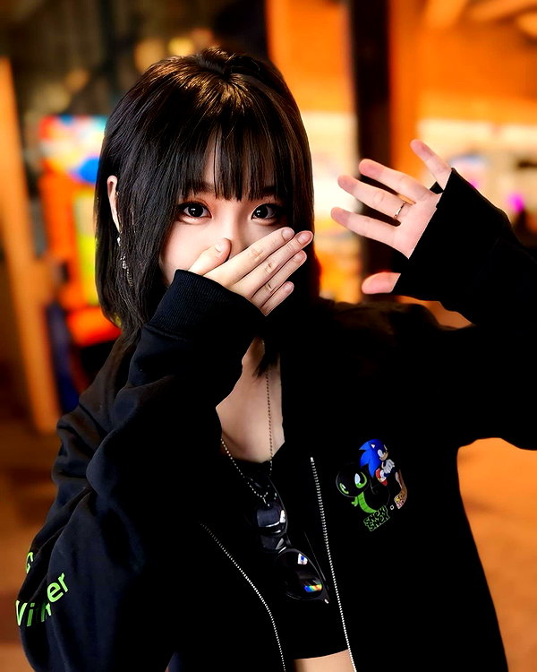kitsunee.___ instagram image archive image