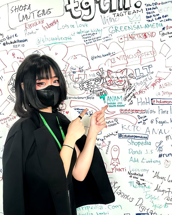 kitsunee.___ instagram image archive image