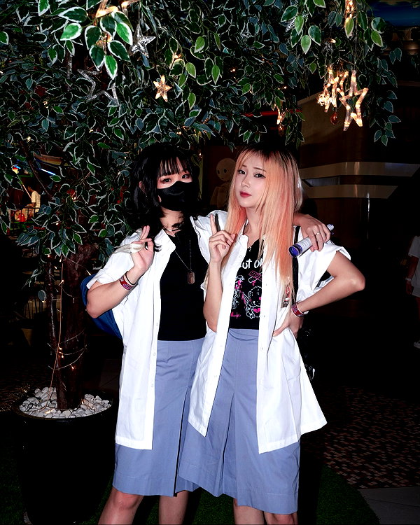 kitsunee.___ instagram image archive image
