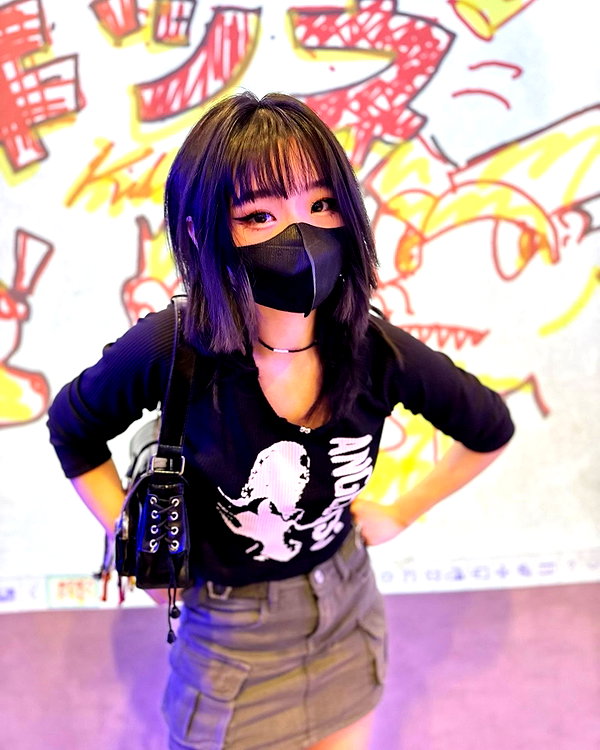 kitsunee.___ instagram image archive image