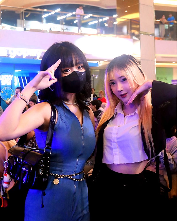 kitsunee.___ instagram image archive image