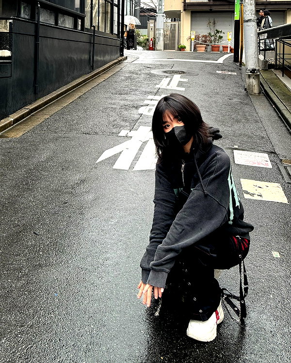 kitsunee.___ instagram image archive image