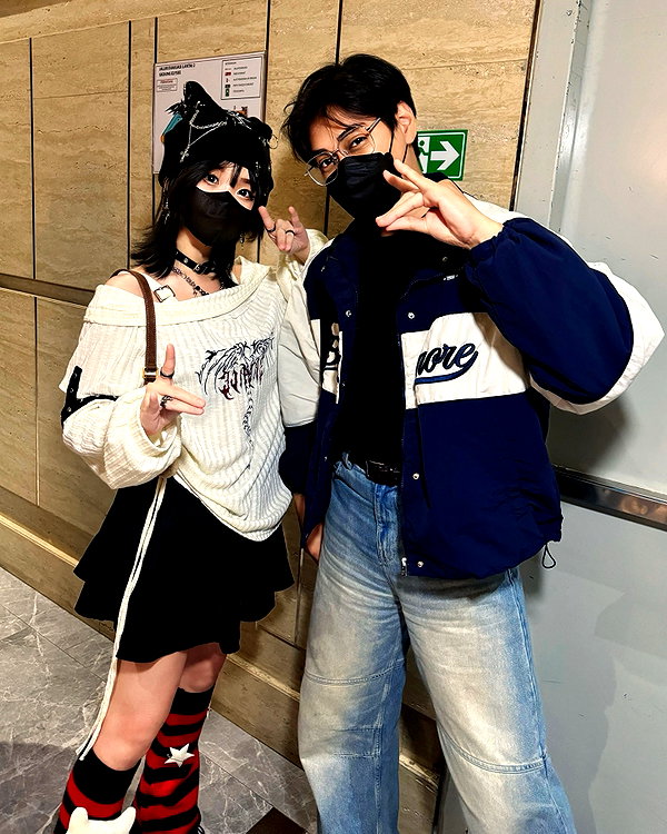 kitsunee.___ instagram image archive image