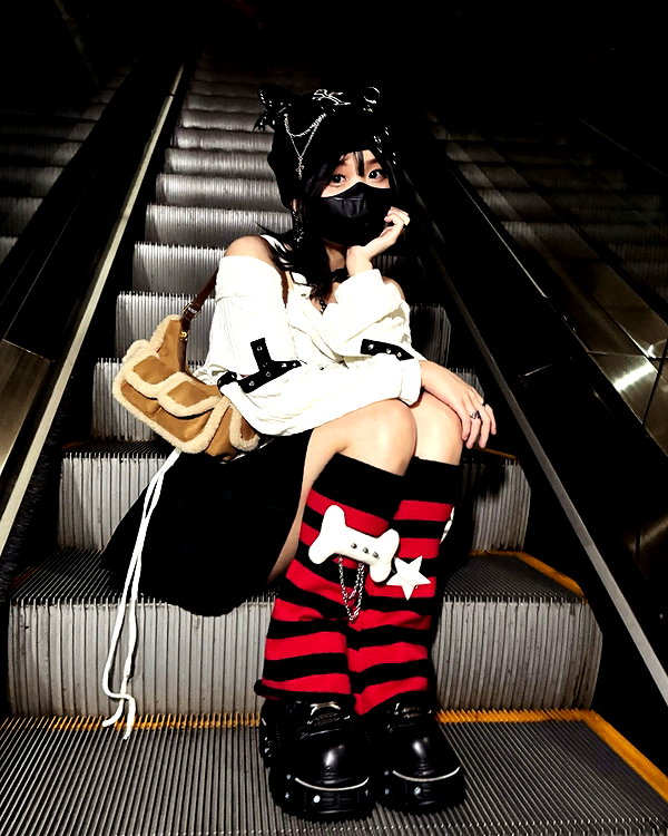 kitsunee.___ instagram image archive image