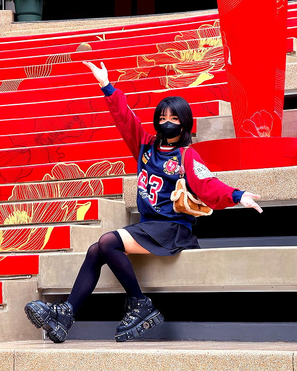 kitsunee.___ instagram image archive image
