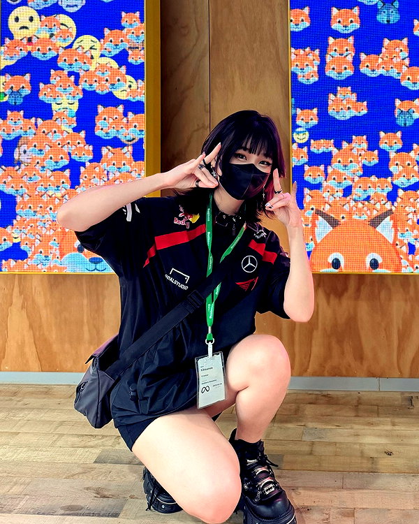 kitsunee.___ instagram image archive image