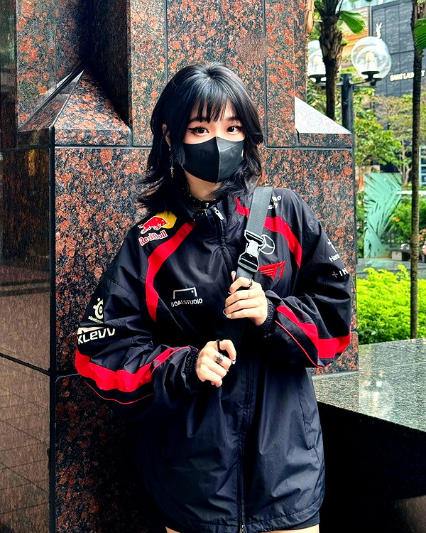 kitsunee.___ instagram image archive image