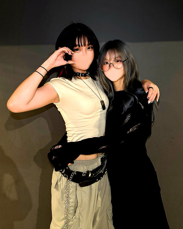 kitsunee.___ instagram image archive image
