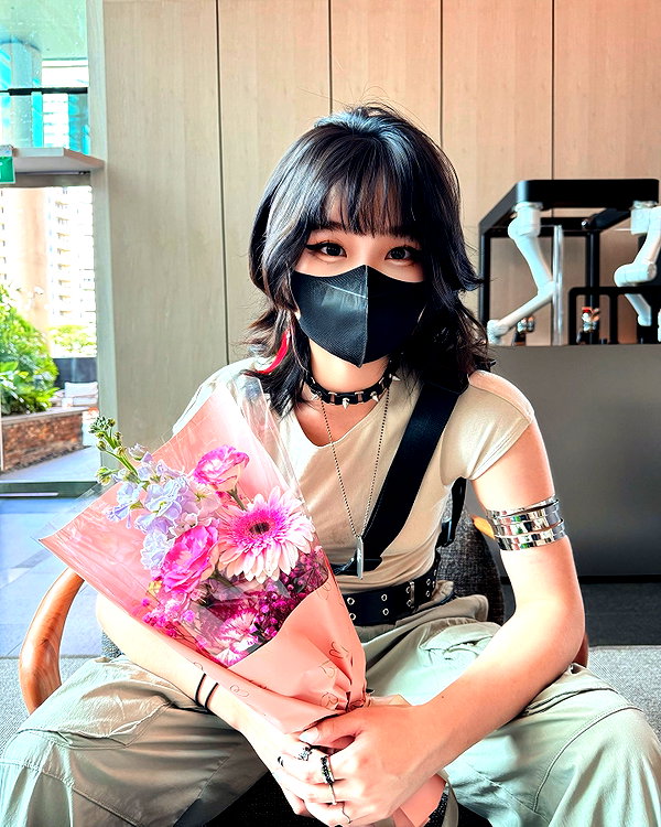 kitsunee.___ instagram image archive image