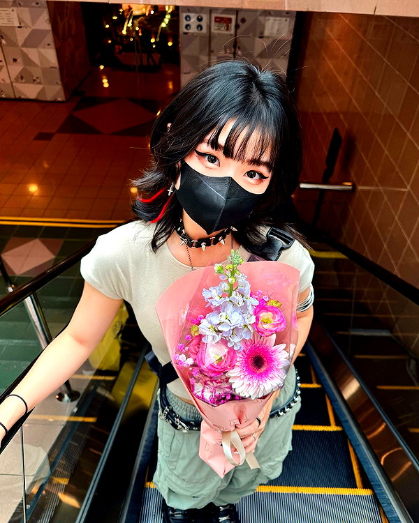 kitsunee.___ instagram image archive image