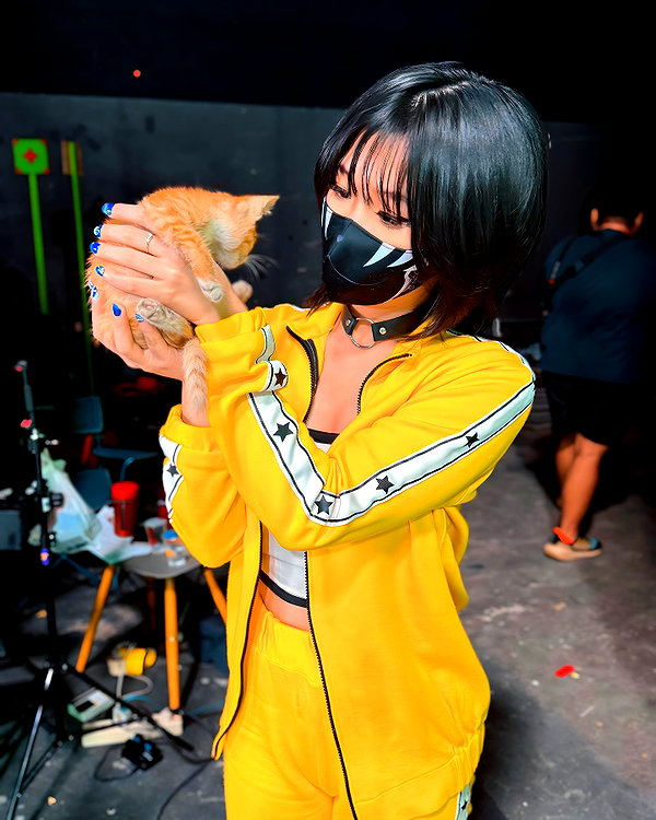 kitsunee.___ instagram image archive image