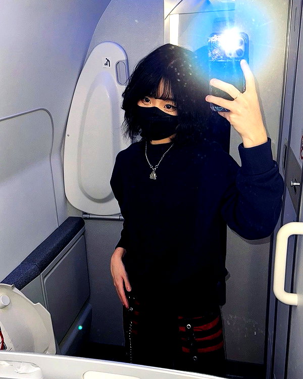 kitsunee.___ instagram image archive image