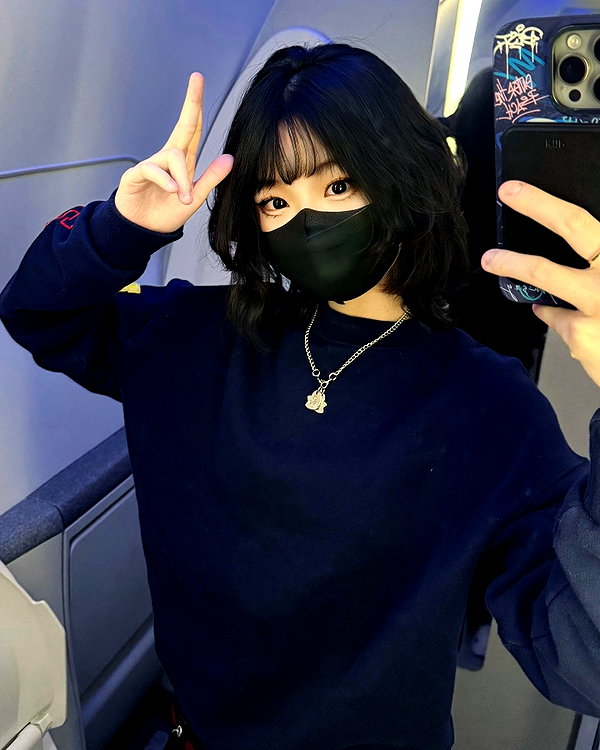 kitsunee.___ instagram image archive image