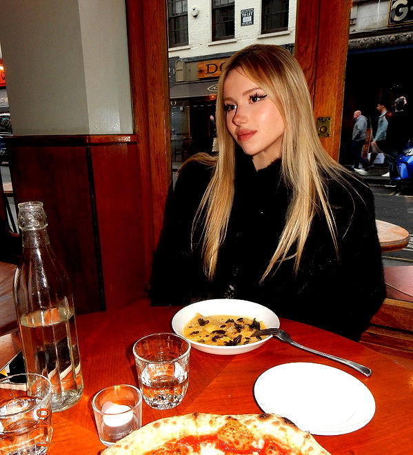 kittymerritt instagram image archive image