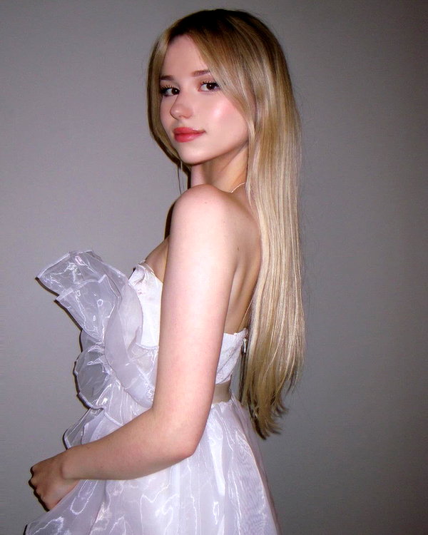 kittymerritt instagram image archive image