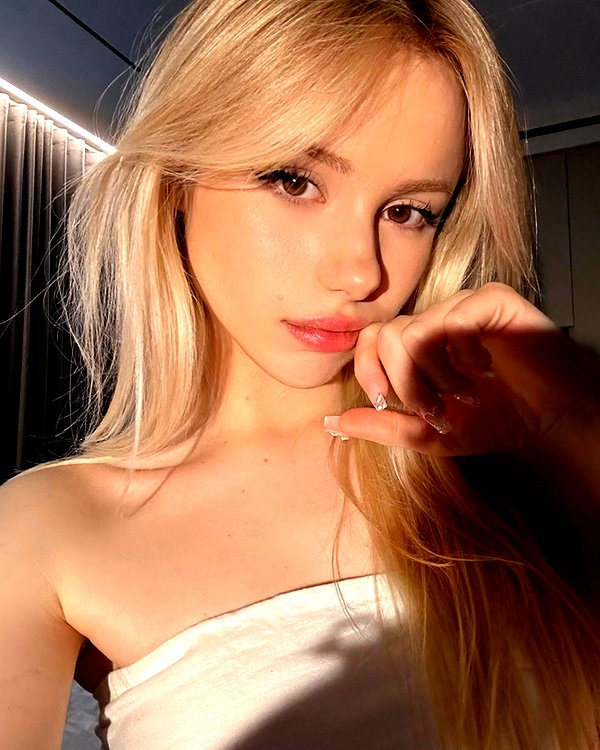 kittymerritt instagram image archive image