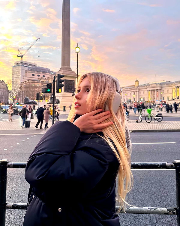 kittymerritt instagram image archive image
