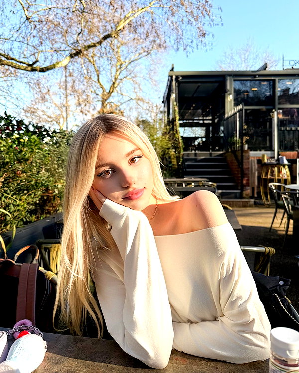 kittymerritt instagram image archive image