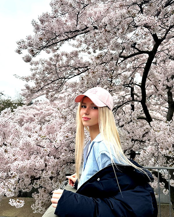 kittymerritt instagram image archive image