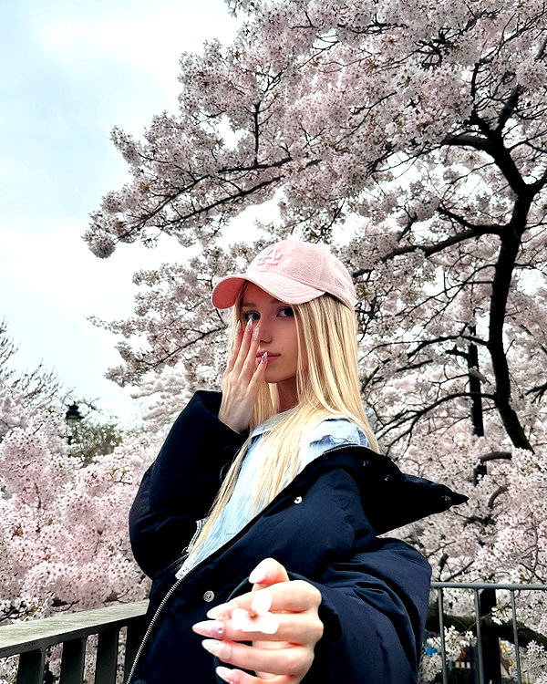 kittymerritt instagram image archive image