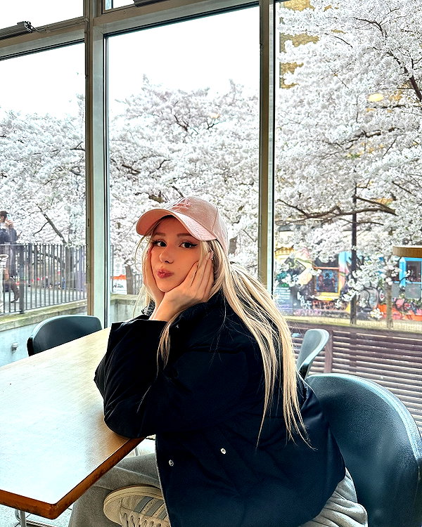 kittymerritt instagram image archive image