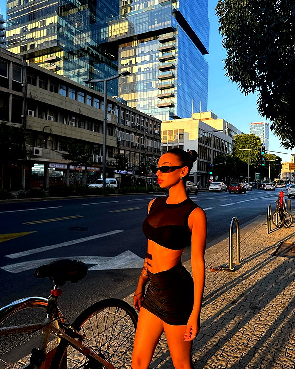 koral_toledo instagram image archive image