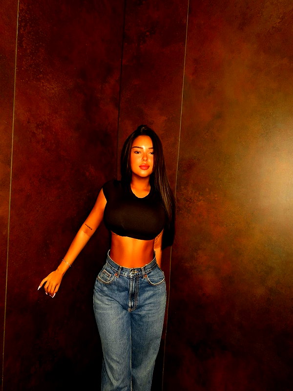 korin.lahiani instagram image archive image