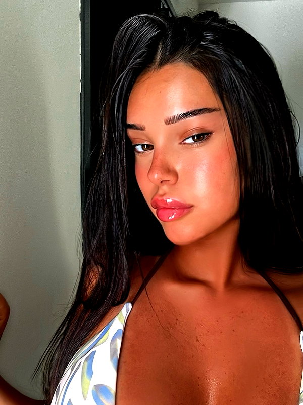 korin.lahiani instagram image archive image