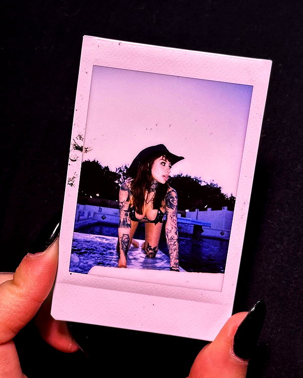 kornstarbaby instagram image archive image
