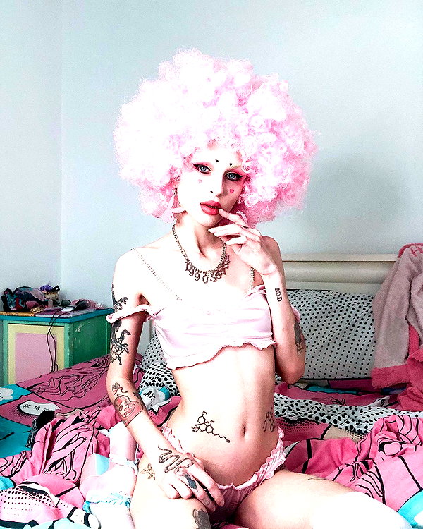 kriiizellda instagram image archive image