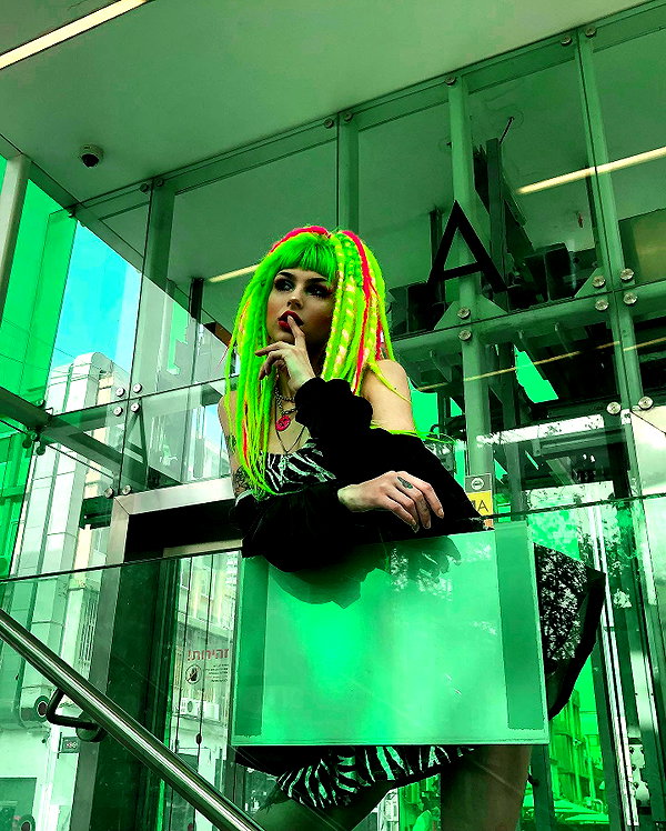 kriiizellda instagram image archive image