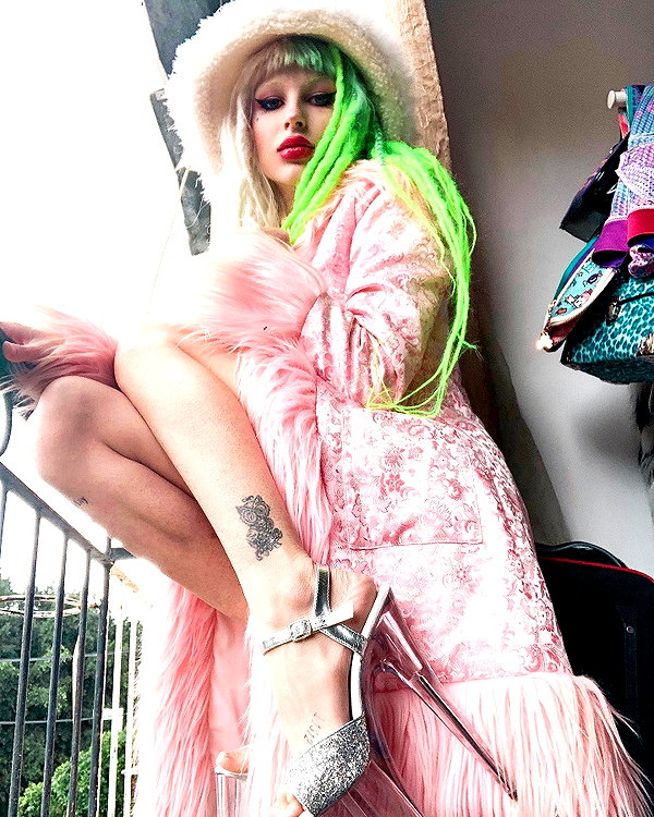 kriiizellda instagram image archive image