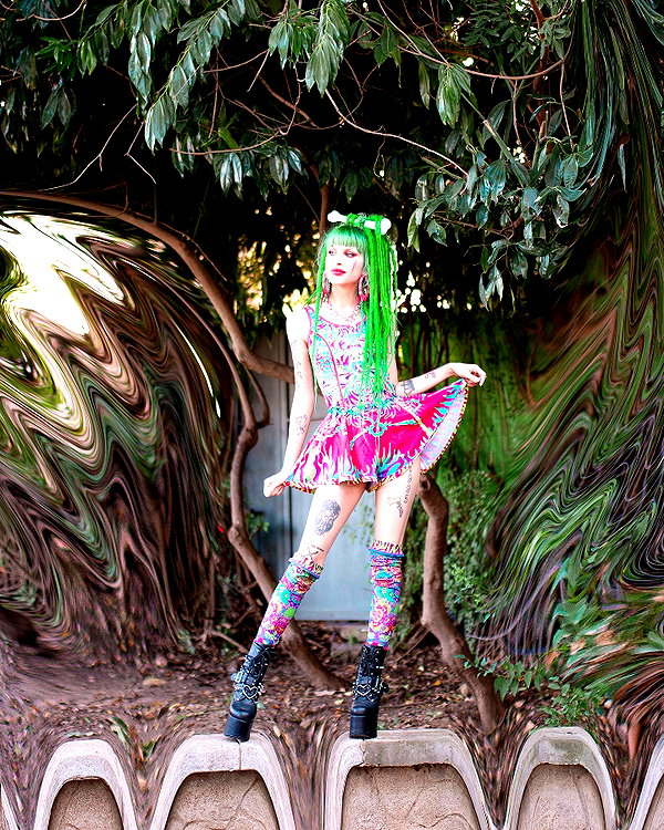 kriiizellda instagram image archive image