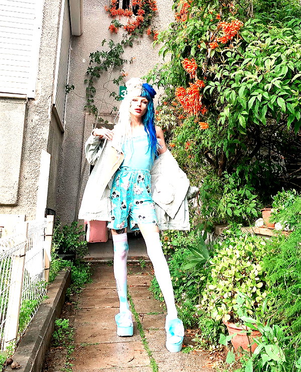 kriiizellda instagram image archive image