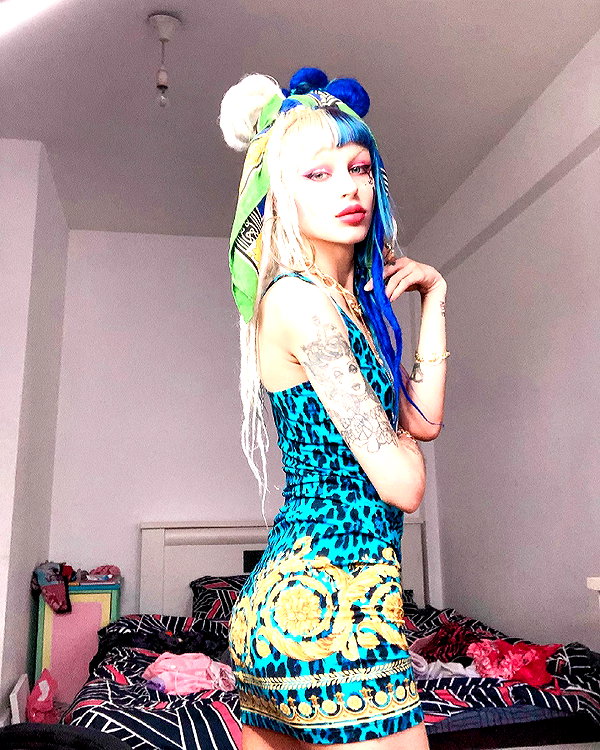 kriiizellda instagram image archive image