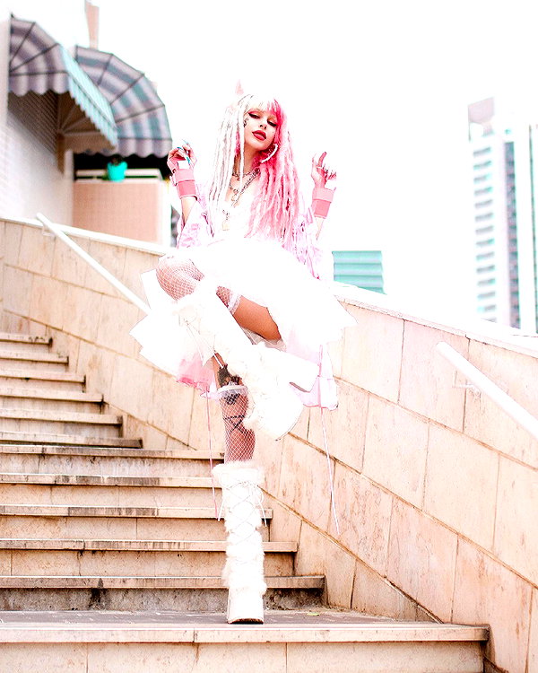 kriiizellda instagram image archive image