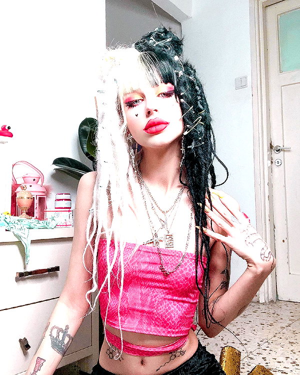 kriiizellda instagram image archive image