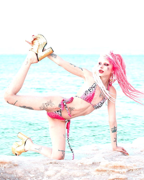 kriiizellda instagram image archive image