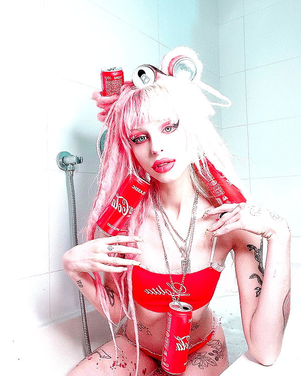 kriiizellda instagram image archive image