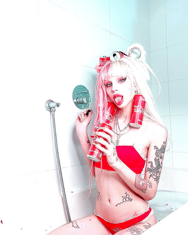 kriiizellda instagram image archive image