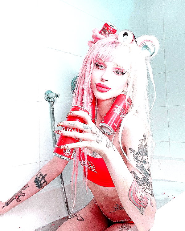 kriiizellda instagram image archive image
