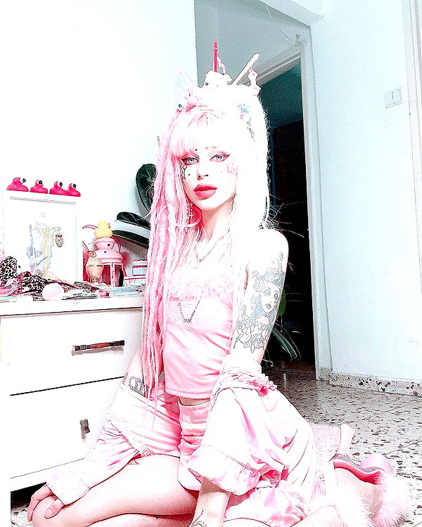 kriiizellda instagram image archive image