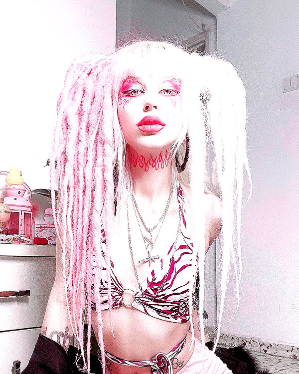 kriiizellda instagram image archive image