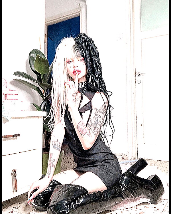 kriiizellda instagram image archive image